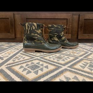 Camo duckboots